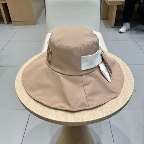 CELINE 25S BUCKET HAT 735012 IN BEIGE