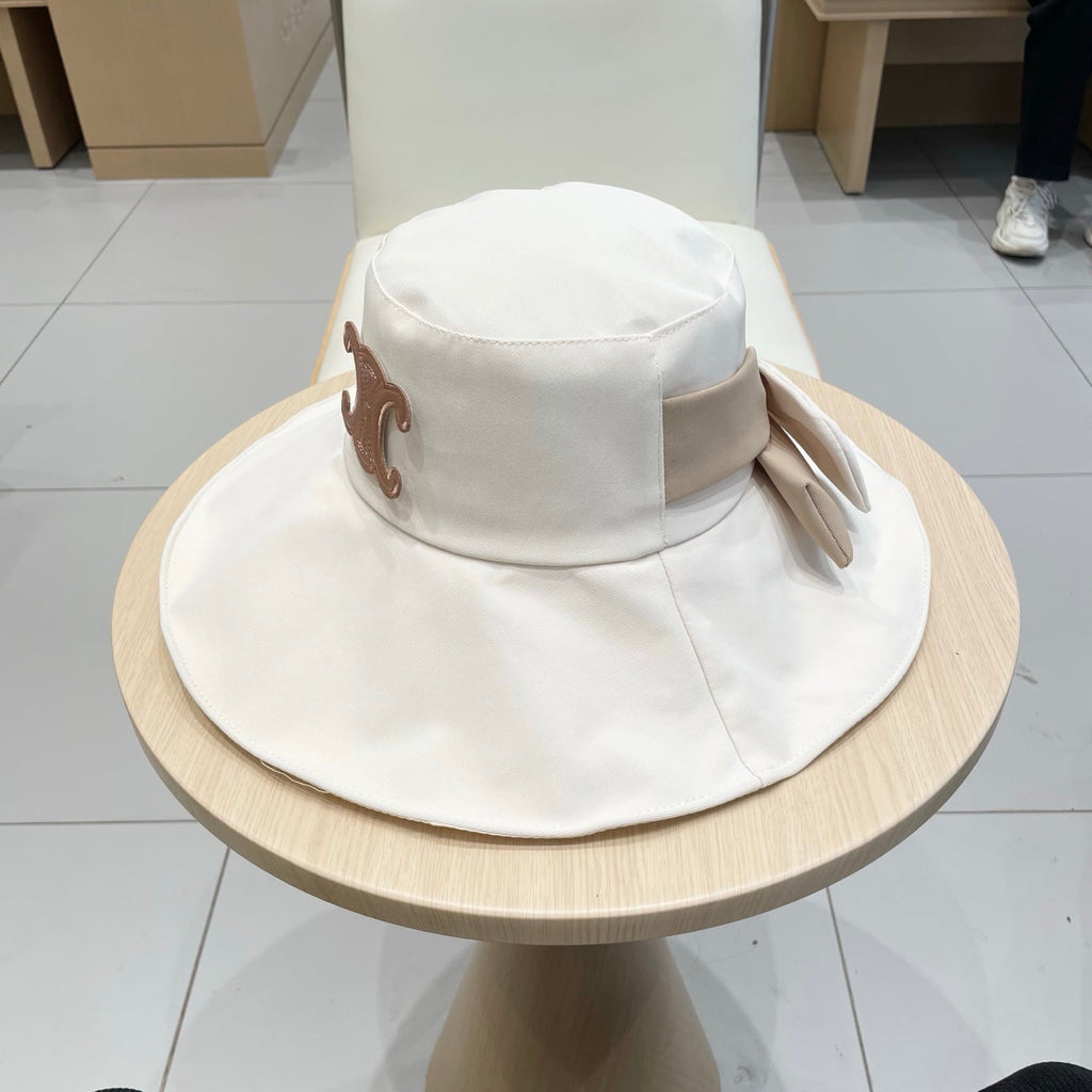 CELINE 25S BUCKET HAT 735013 IN IVORY